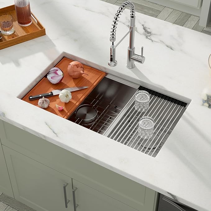 Dcolora 33 Inch Double Bowl Kitchen Sink Undermout Workstation 16 Gauge Stainless Steel Sinks Spacious 60/40 Split Double Basin Under Counter, 33"x19"x10" DC-U7710