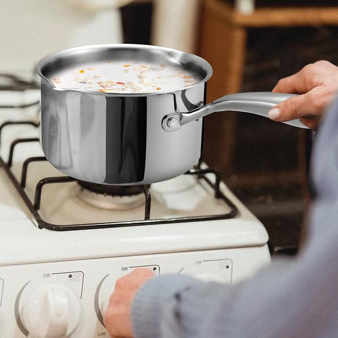 Cyrosa 3.5 Quart Stainless Steel Saucepan - Image 7