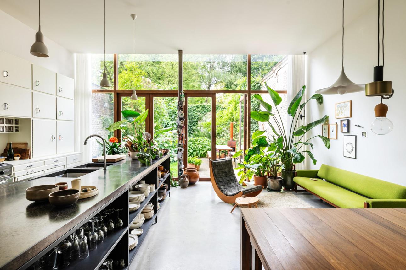 The Hotel Feeling at Home: 12 Simple Changes That Make Everyday Life Feel Like a Vacation