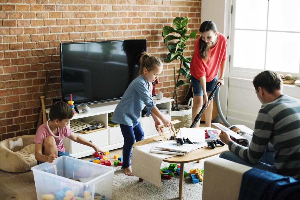 The One Cleaning Habit That Saves Busy Families Hours Every Week
