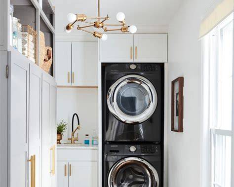 8 Laundry Room Habits That Make Washing Clothes Feel Like Less Work