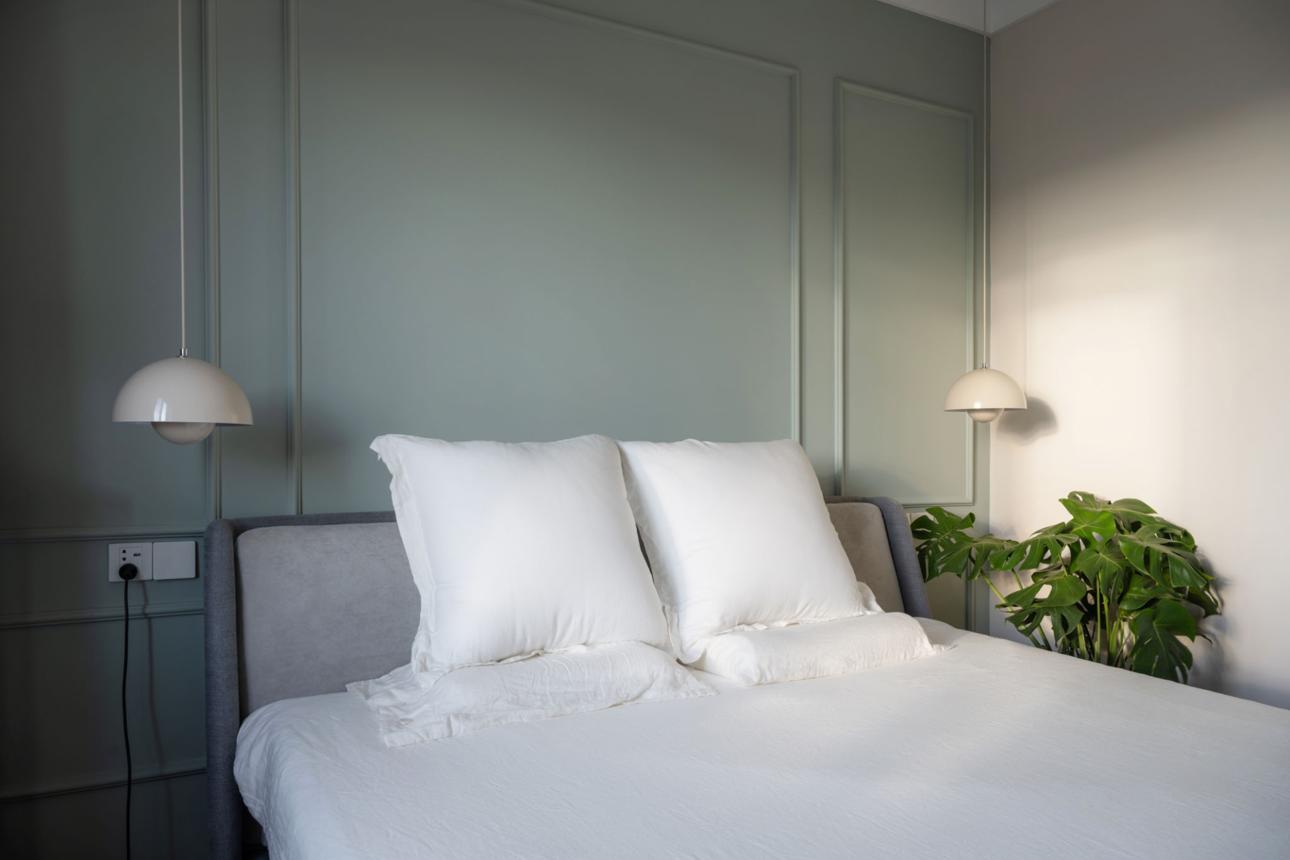 Why White Bedding Became a Luxury Home Trend