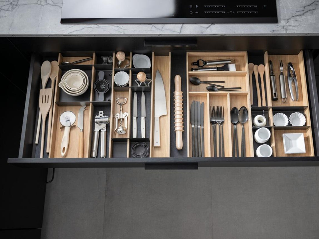7 Simple Ways to Organize Your Kitchen Drawers