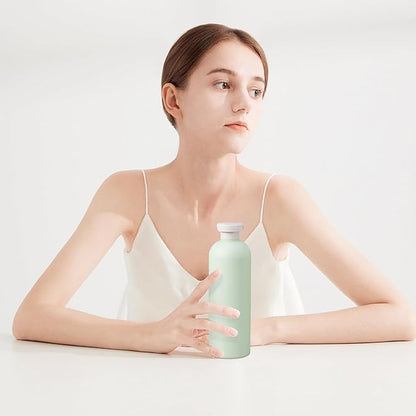 8.8 oz Plastic Travel Shampoo Bottles, Refillable Flip Cap Squeeze Bottles for Toiletries, Large Leakage-proof Travel Shampoo and Conditioner Container (Blue and Green)