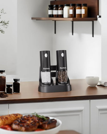 Electric Salt and Pepper Grinder Set - Image 6