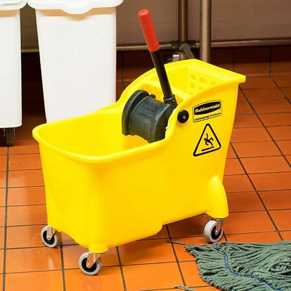 Rubbermaid Commercial Products 31 QT Tandem Mop Bucket and Wringer Combo on - Image 2