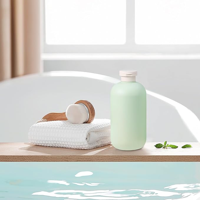 6.8 oz Plastic Travel Shampoo Bottles, Refillable Flip Cap Squeeze Bottles for Toiletries, Large Leakage-proof Travel Shampoo and Conditioner Container (Blue and Green)