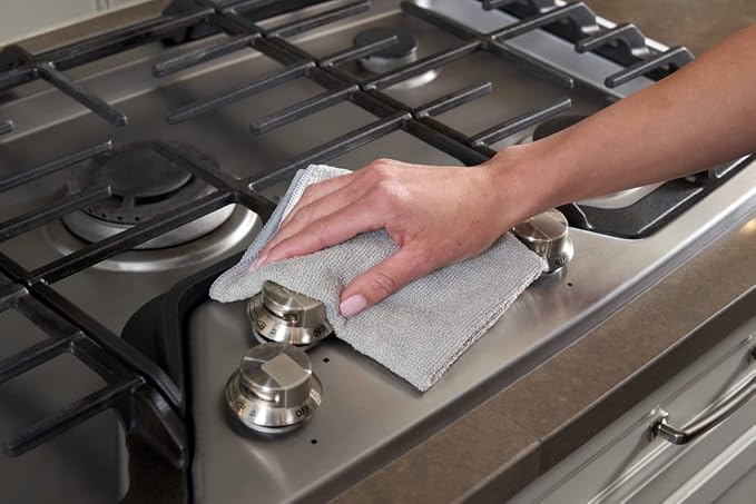 Rubbermaid All Purpose Microfiber Cleaning Cloth Towels, 50 Pack, Non-Scratch - Image 9