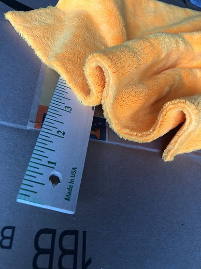 Plush Edgeless Microfiber Towel - Image 4