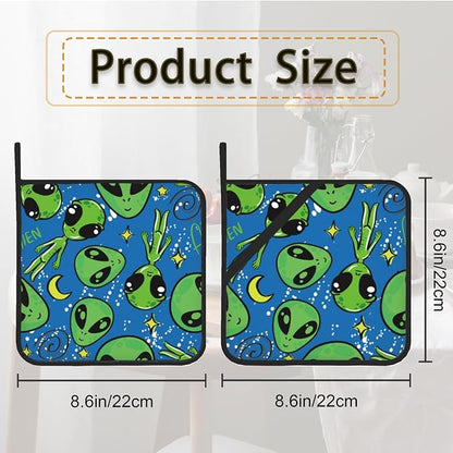 Green Alien Pot Holder Set of 2, Heat Resistant Potholders Oven Hot Pads - Image 2