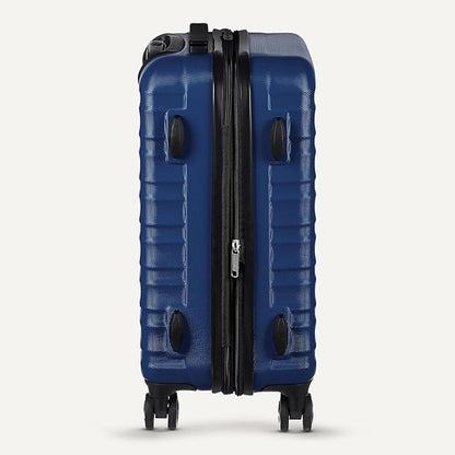 Amazon Basics 2-Piece Set (21", 30"), Hardshell Suitcases With Wheels, Expandable For Up to 25% More Space, With Scratch-Resistant Surface, Four Multi-directional Wheels, Navy Blue