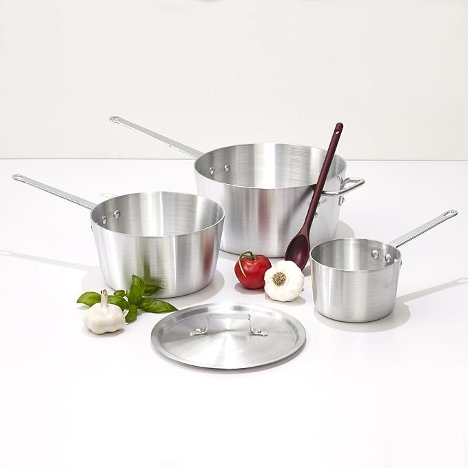 Winco Heavy-Duty Aluminum Tapered Sauce Pan, 1.5 Quart - Image 9
