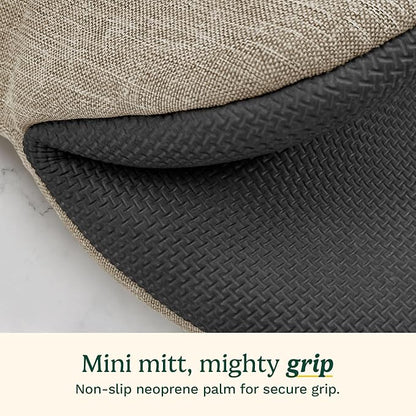 Cuisinart Mini Oven Mitts – 5.5” x 7” Heat-Resistant Kitchen Mitts - Image 4