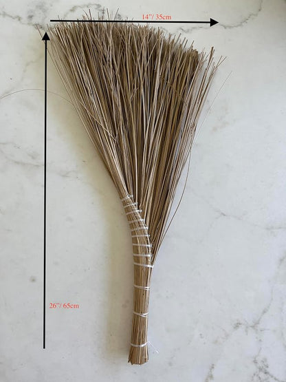 Vietnamese Natural Straw Broom/Handmade Coconut Leaf Broom - Image 3