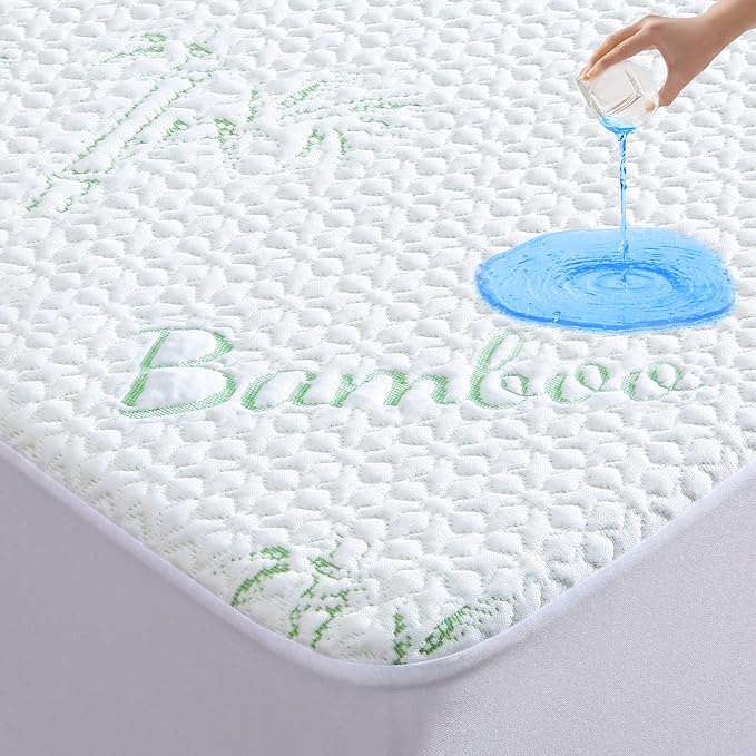 GOONIK Twin XL Mattress Protector by GOONIK