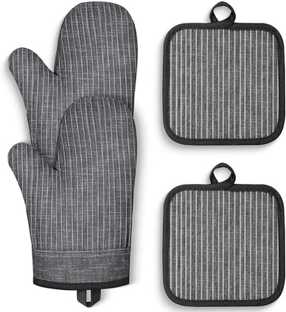 Oven Mitts and Pot Holders, Silicone Oven Gloves, 500 F Heat Resistant Oven by Unknown