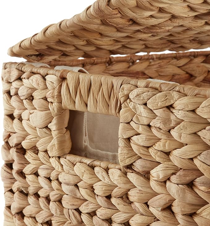 Casafield Large Laundry Hamper with Lid and Removable Liner Bag - Natural, Woven Water Hyacinth Rectangular Laundry Basket Sorter for Clothes and Towels
