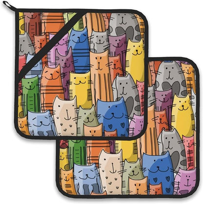 Funny Cats Family Pot Holder Set of 2, Heat Resistant Potholders Oven Hot Pads by Larkverk