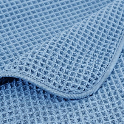 POLYTE Microfiber Oversize Quick Dry Lint Free Bath Towel, 60 x 30 in, 4 Pack - Image 3