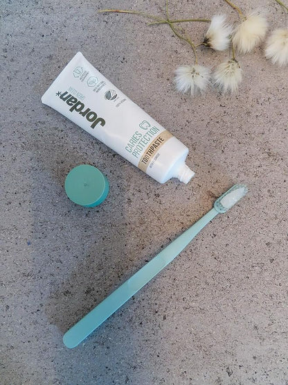Jordan Green Clean Manual Toothbrush - Image 7