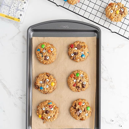 Wilton Gold Premium Non-Stick Warp-Resistant Bakeware, Made without PFAs - Image 3
