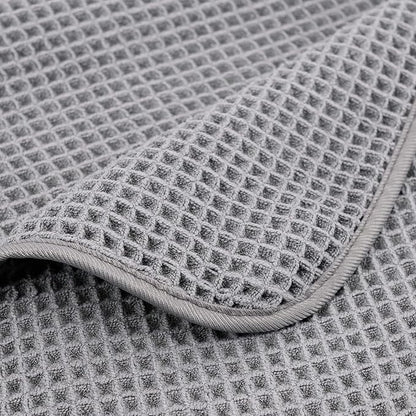 POLYTE Microfiber Oversize Quick Dry Lint Free Bath Towel, 60 x 30 in, 4 Pack - Image 3