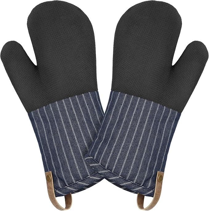 Cuisinart Heritage Kitchen Oven Mitts – Heat-Resistant Kitchen Mitts by BestBrands